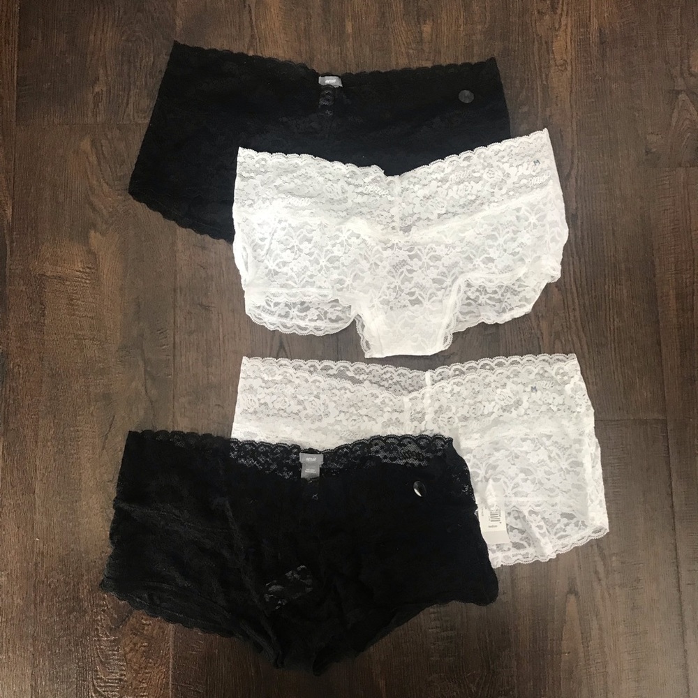 Aerie lace girly short panties - 4 pair bundle - Picture 1 of 4